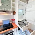 Amaroo - Serviced Apartment 