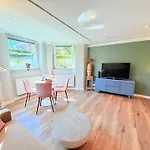 Amaroo - Serviced Apartment 