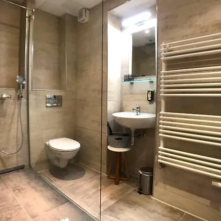 Apartment Amaroo - “alexandrowka” Potsdam