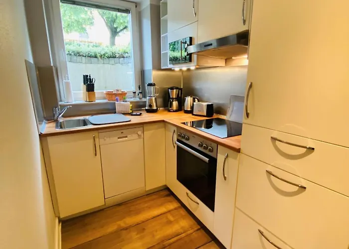 Apartament Amaroo - Serviced Apartment 