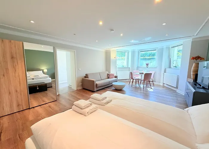 Amaroo - Serviced Apartment 