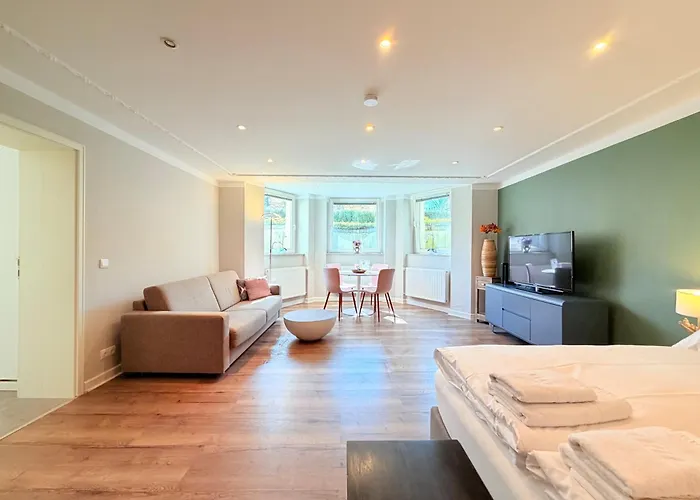 Amaroo - Serviced Apartment 