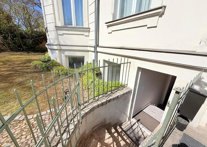 Amaroo - Serviced Apartment 